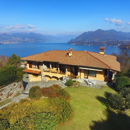 Villa Caterina By Impero House ستريزا المظهر الخارجي الصورة