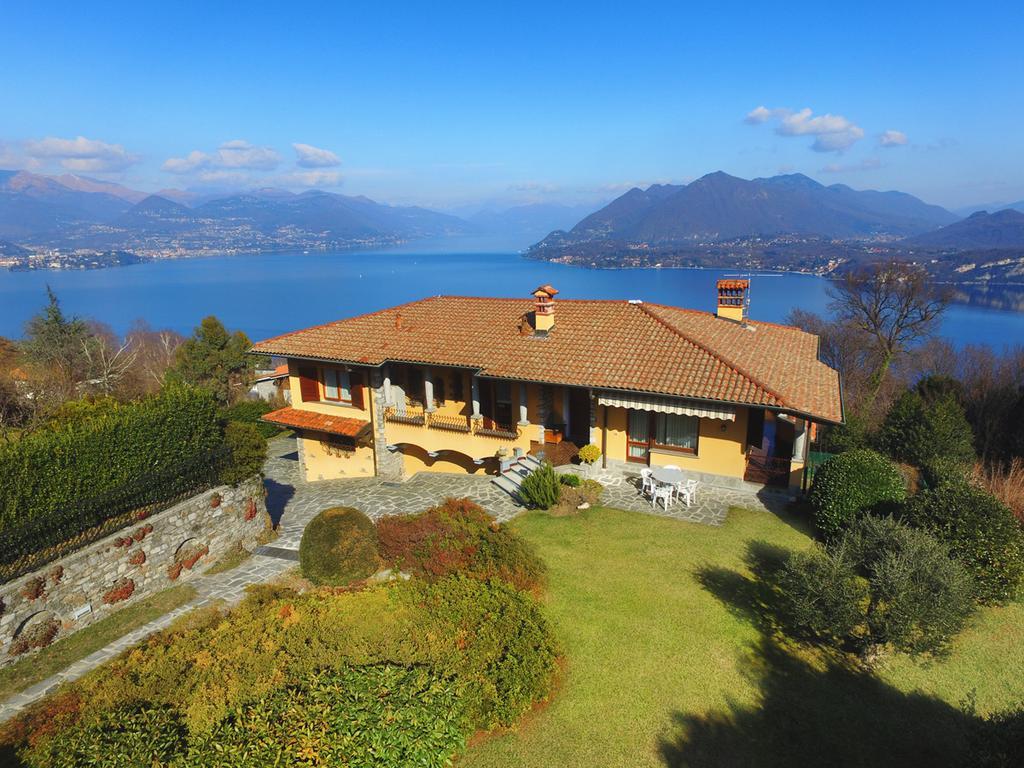 Villa Caterina By Impero House ستريزا المظهر الخارجي الصورة