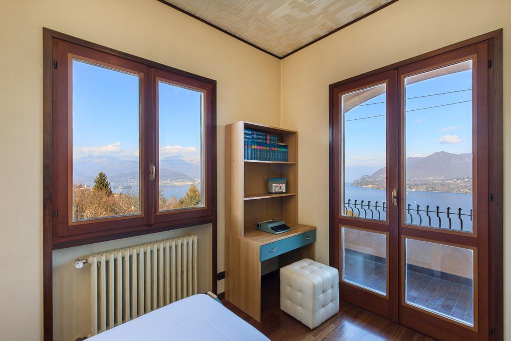 Villa Caterina By Impero House ستريزا المظهر الخارجي الصورة