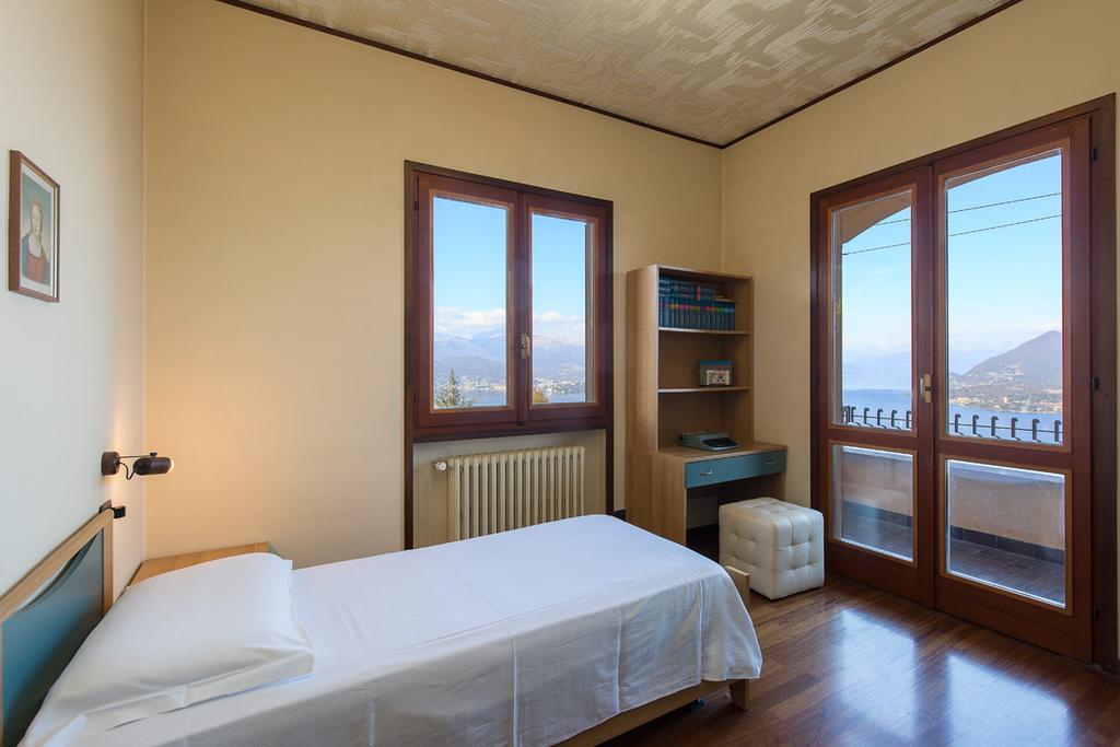 Villa Caterina By Impero House ستريزا المظهر الخارجي الصورة