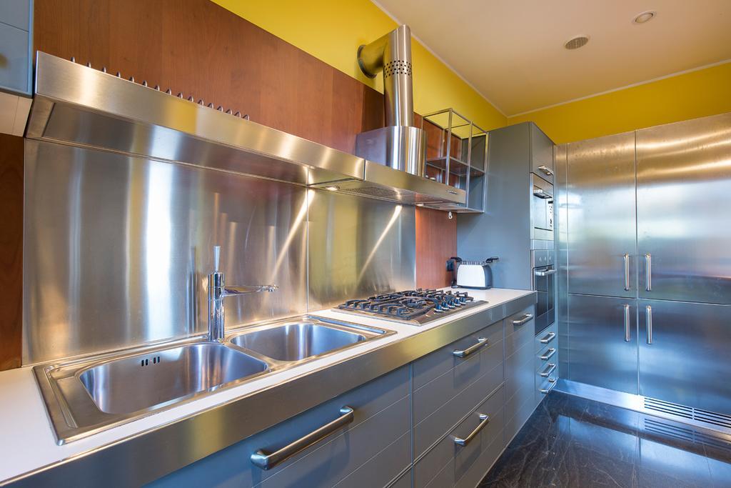 Villa Caterina By Impero House ستريزا المظهر الخارجي الصورة