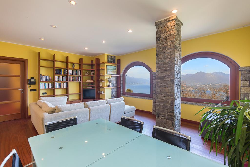 Villa Caterina By Impero House ستريزا المظهر الخارجي الصورة