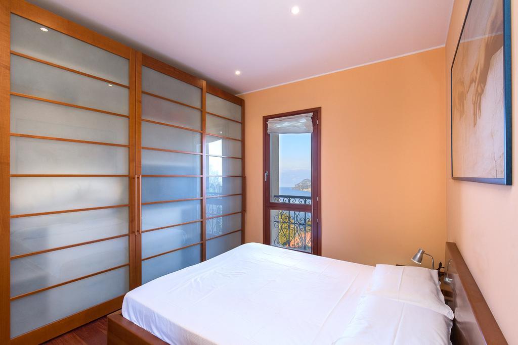Villa Caterina By Impero House ستريزا المظهر الخارجي الصورة